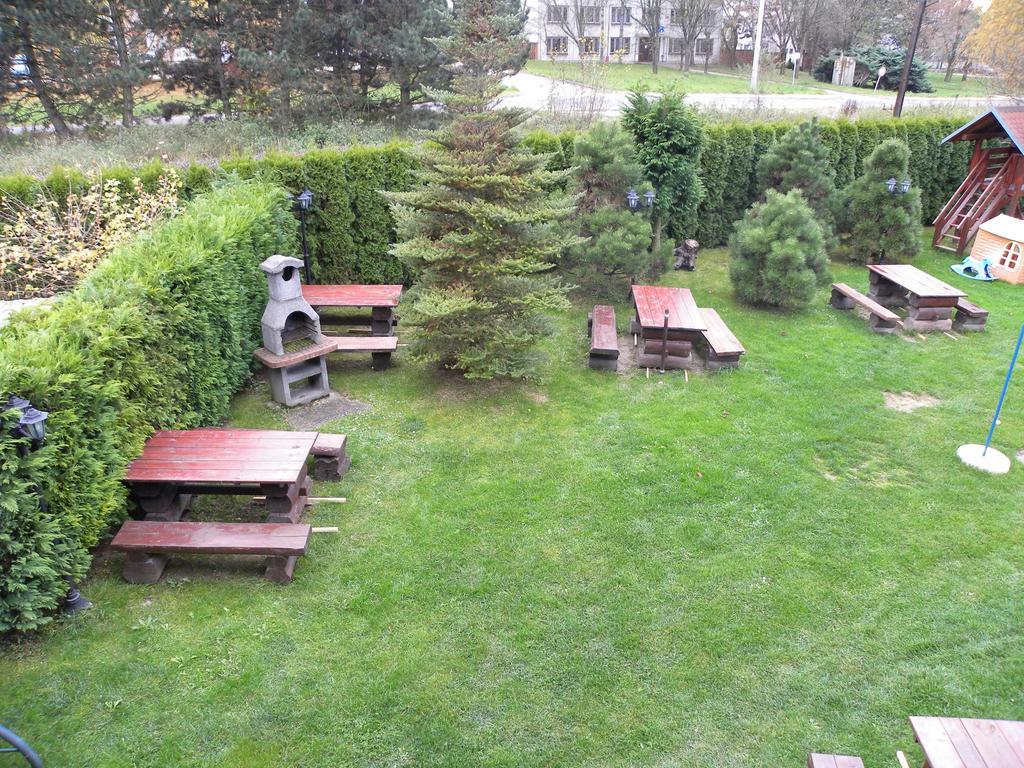 Penzion Relax Prievidza Eksteriør bilde